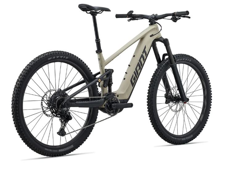 giant-stance-e1-2.jpg giant-stance-e1-2.jpg